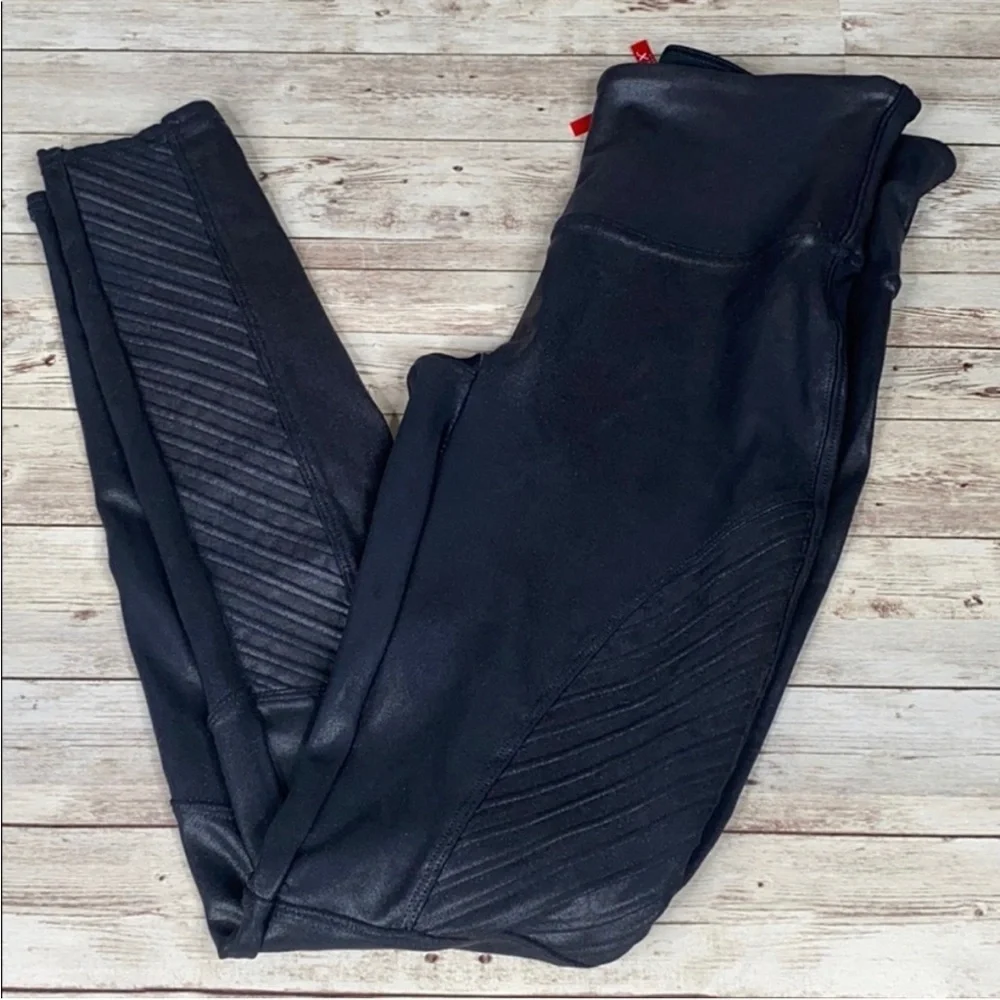 SPANX Faux Leather Moto Leggings In Black Excellent Condition Size L